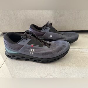 Men’s ON running shoes